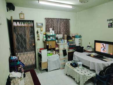 Flat For Sale in Flat Pandan Indah