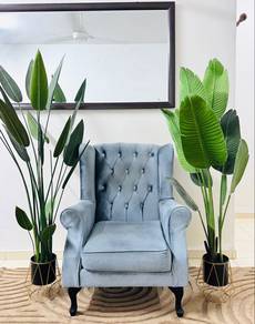 Set Sofa & Pasu Bunga
