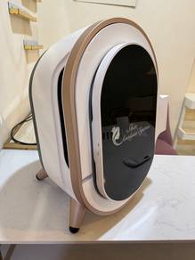 Face analysis skin machine