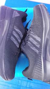 kasut adidas 