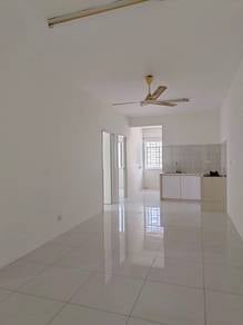 Apartment For Rent in I-Park Apartment