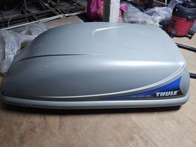 Thule Ocean 100 roof box