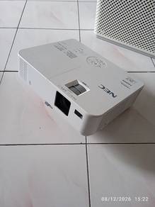 NEC  NP-V332X projector, HDMI, Power Rating: 100-2