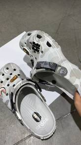 PRE - ORDER Sandal Crocs