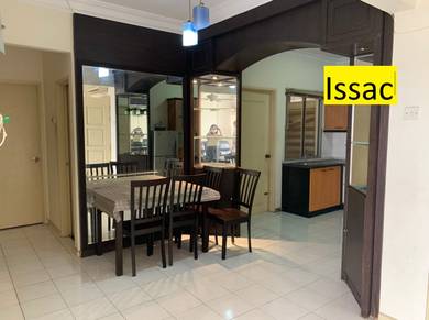 Condominium For Sale in Villa Emas