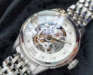 ORIS Artelier Skeleton Diamonds Mid Size 31mm
