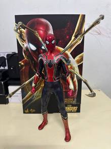 Hot Toys Iron Spider MMS482 Infinity War 1/6 BIB