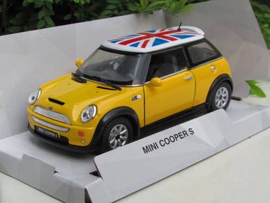 Kinsmart Diecast Car Mini Cooper S w/ UK flag (Y)