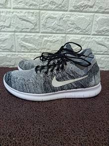 Uk7.5 Nike Free RN Flyknit Running