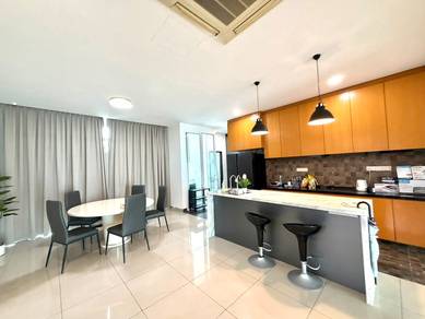 Condominium For Rent in The Cantonment