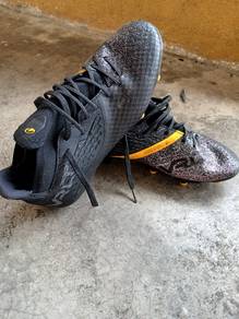 Kasut Bola Kipsta Decathlon