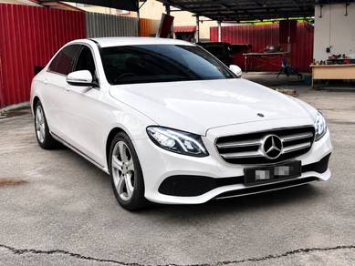 Mercedes Benz E200 200 AVANTGARDE (CBU) in Kajang, SGR