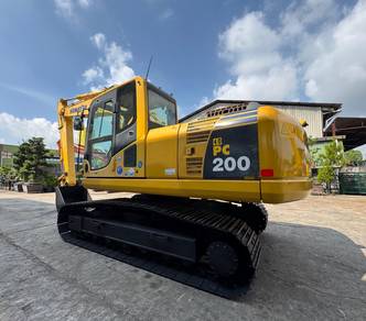 Japan Imported Komatsu PC200-8N Excavator (20 ton)