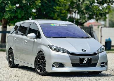 Toyota Wish S in Kota Bharu, KTN