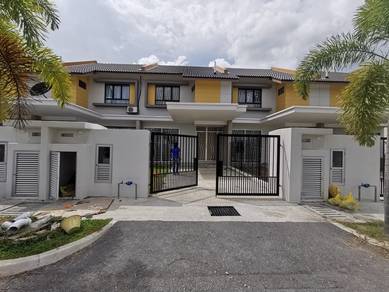 2-storey Terraced House For Sale in Banting,SGR