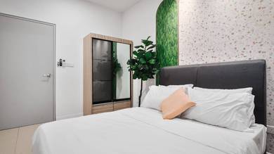 Service Residence For Sale in Arena Residences 2 @ Warisan Puteri