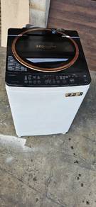 mesin basuh jenama Toshiba 11kg inveter 