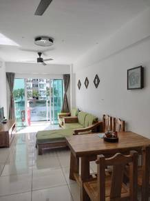 Condominium For Rent in Tropicana Bay Residences @ PWC