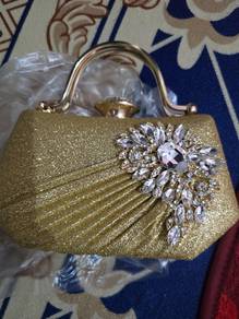 hand bag