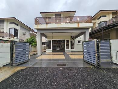 Semi-Detached House For Sale in Senawang,NSN