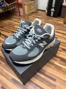 WTS NB 2002r Grey