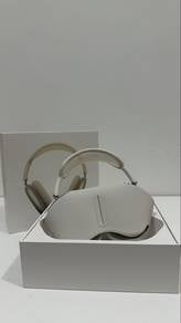 AirPods Max–Style Wireless Headphones (Replica)