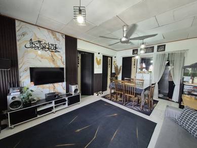 Flat For Sale in Flat PKNS Seksyen 18 Shah Alam