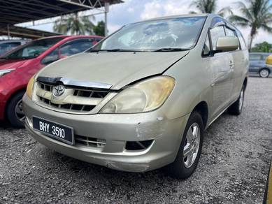 Toyota Innova E in Kajang, SGR