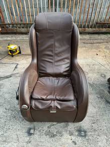 (Ogawa) Kerusi Urut Massage Chair