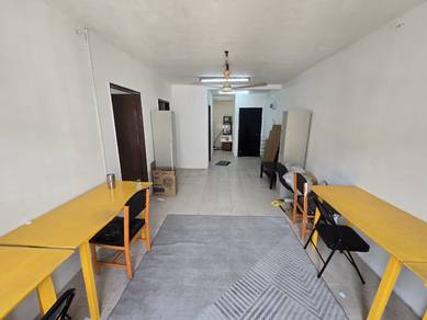 Apartment For Rent in Pusat Komersial Seksyen 7