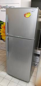 SAMSUNG 340L Refrigerator 5M1n - terpakai