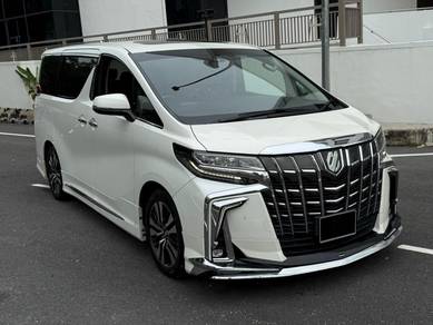 Toyota Alphard 2.5 SC in Bandar Puteri Puchong, SGR