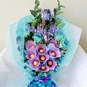 Ferrero & Artificial Flower Hand Bouquet 
