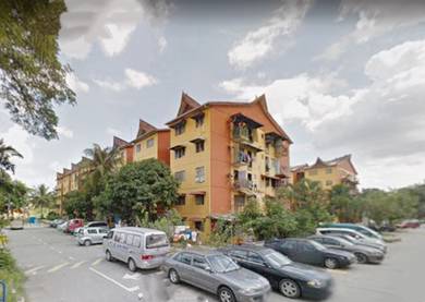 Flat For Sale in Kampung Lindungan