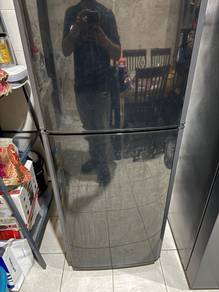 Peti Sejuk 2 Pintu Mitsubishi Electric (220L)
