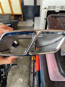 (exhaust tip)
