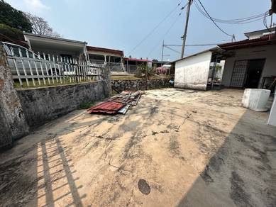 Terraced House For Sale in Tanjong Kling,MLK