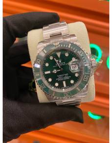 Rolex Hulk Submariner Date REF116610LV Green Dial