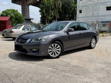 Honda Accord VTi in Bandar Puteri Puchong, SGR