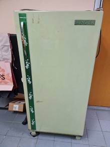 Vintage Singer Fridge (1970s) – Retro Green Design