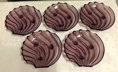 Small Glass Dish - Scalloped Design - Set of 5