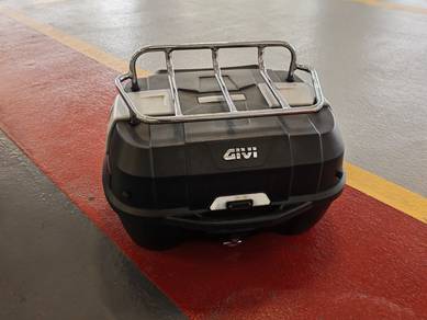 Top Box Givi B45NM adv with top rack 