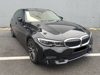 BMW 320i 20i SPORT in Kuching, SWK