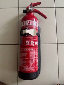 car fire extinguisher