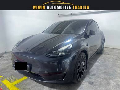 Tesla Model Y PERFORMANCE (FULL SELF-DRIVE) in Serdang, KUL