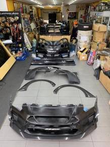 Varis 2019 Ver. Nissan GTR R35 GTR35 Kit Included