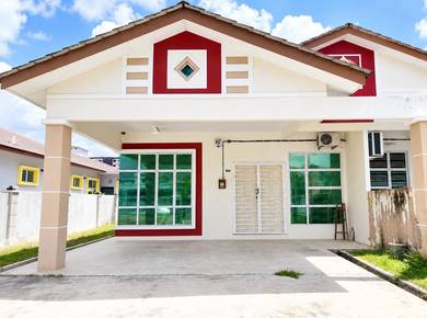 Semi-Detached House For Rent in Sungai Udang,MLK