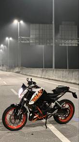 KTM 200 Duke