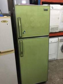 Vintage Refrigerator Peti Sejuk National Fridge