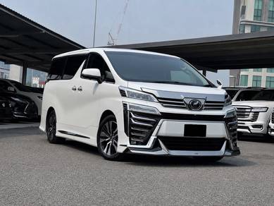 Toyota Vellfire ZG in Kuching, SWK